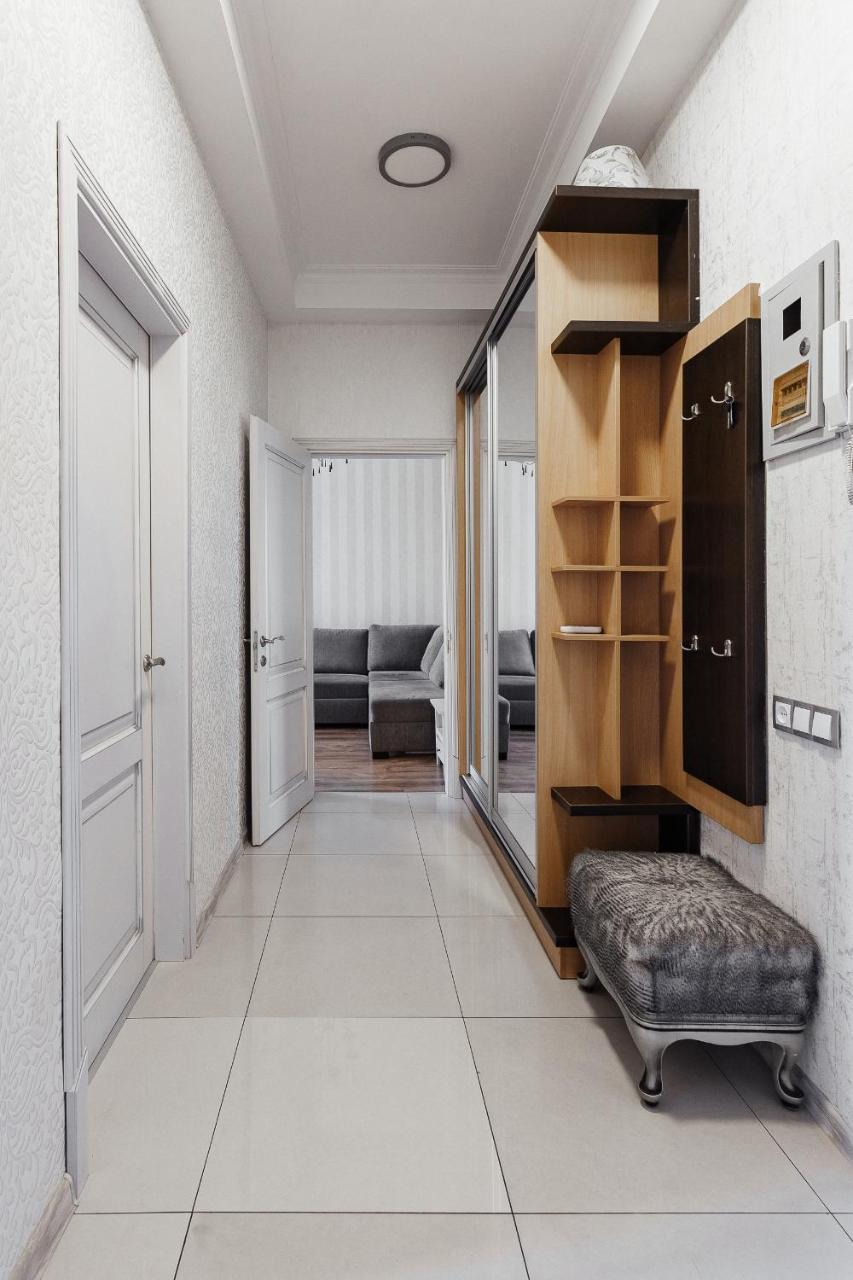 2 Bedroom On Deribasovskaya Str. Odessa Buitenkant foto