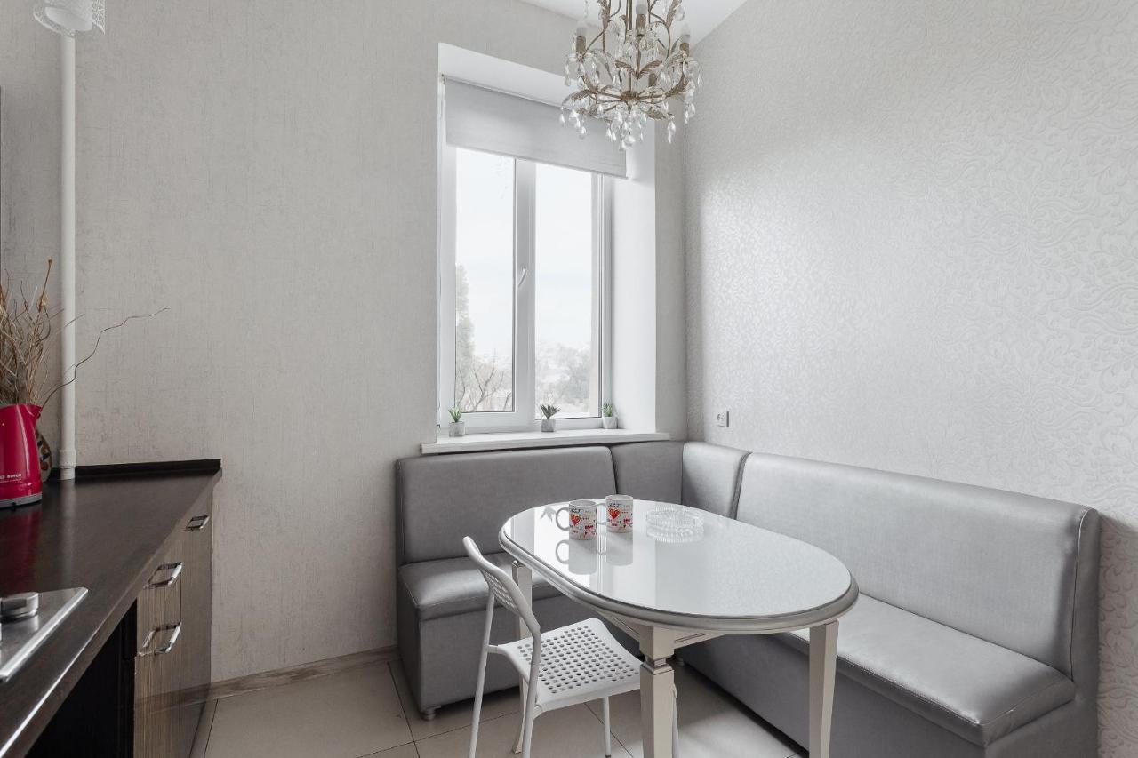 2 Bedroom On Deribasovskaya Str. Odessa Buitenkant foto