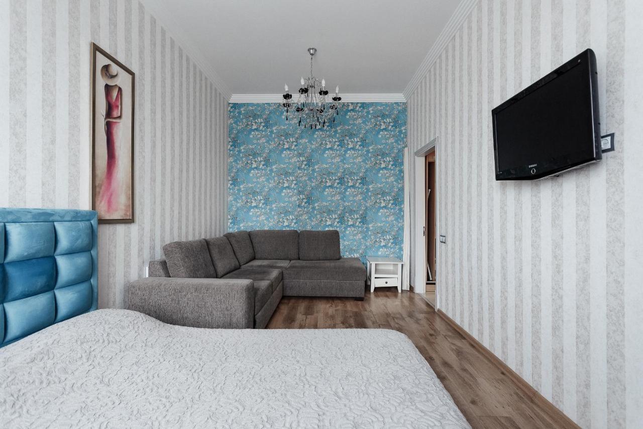 2 Bedroom On Deribasovskaya Str. Odessa Buitenkant foto